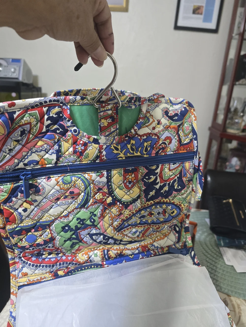 Vera Bradley top colorful access